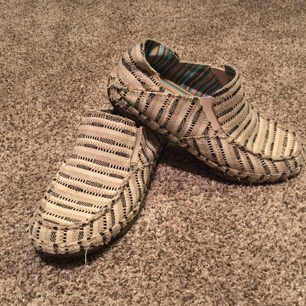 Size 10B Tony Lama shoes